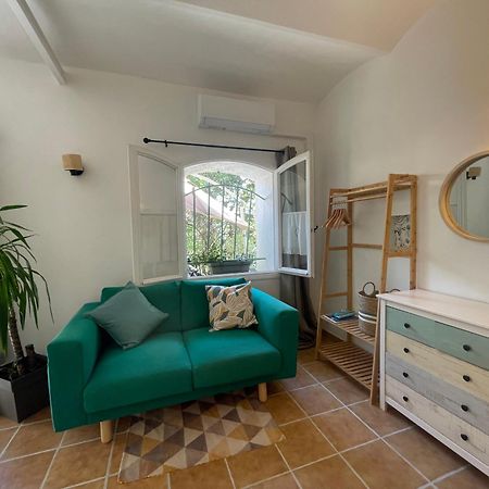 Cosy Studio - Place Du Figuier Борм-ле-Мимоза Экстерьер фото