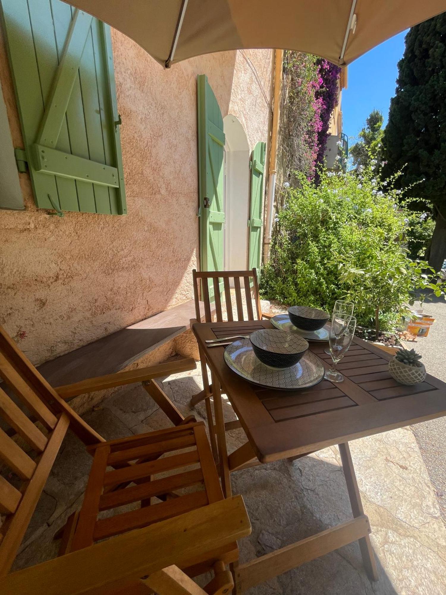 Cosy Studio - Place Du Figuier Борм-ле-Мимоза Экстерьер фото